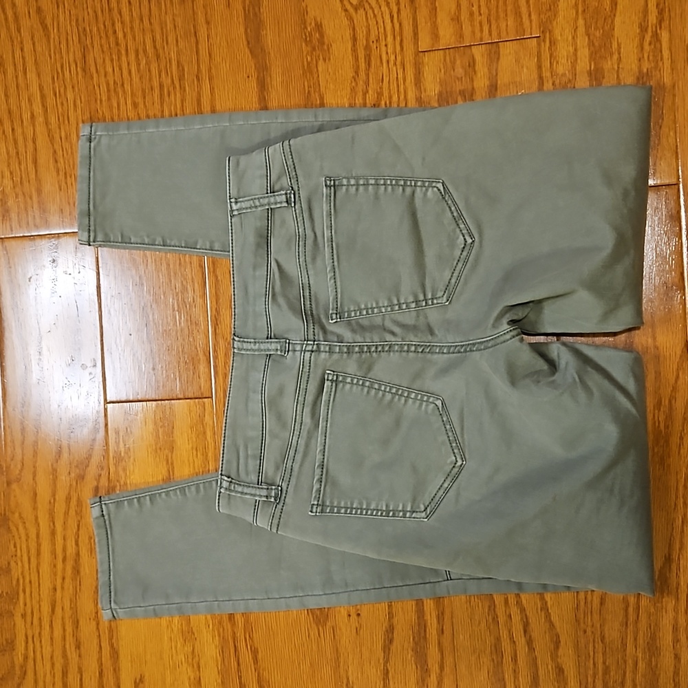 Harper Army Green Pants with Zipper Pockets - Picture 4 of 8